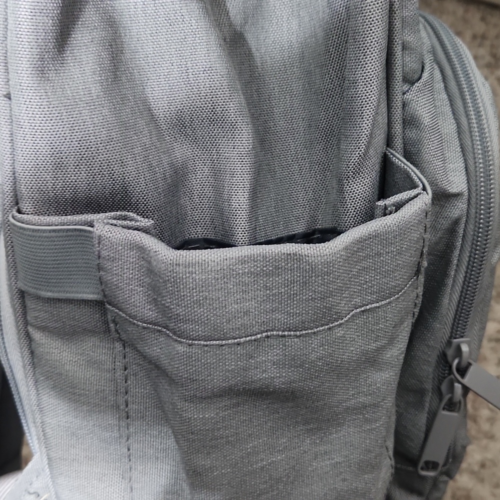 NWT Live In Style Diaper Backpack. - Picture 8 of 16